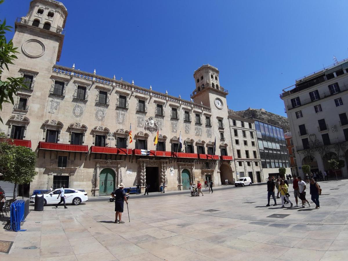 Apartamento Grande - Castillo Santa Barbara Alicante Eksteriør billede